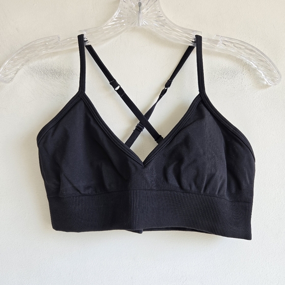 lululemon athletica Other - Lululemon Ebb To Street Bra II Black